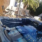 Frühstückspension Parenthese Romantique Avec Jacuzzi Privatif Pres De Carcassonne Malves-en-Minervois