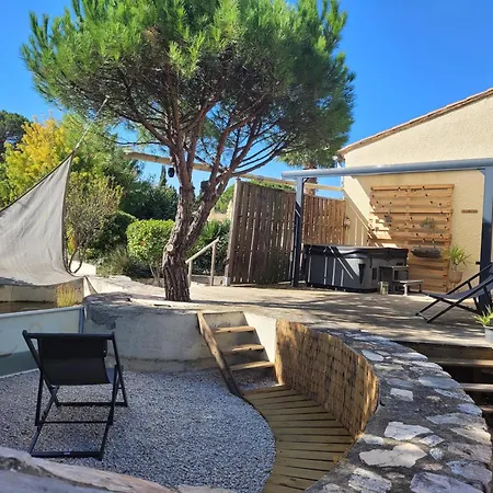 Parenthese Romantique Avec Jacuzzi Privatif Pres De Carcassonne 3*