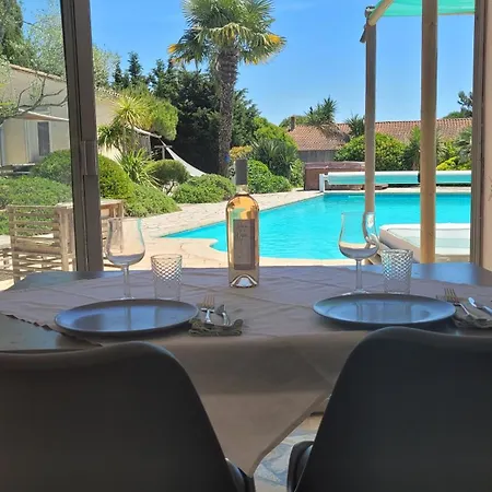 住宿加早餐酒店 Chambre D'Hotes Avec Jacuzzi Prive Proche Carcassonne *