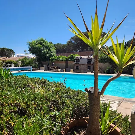 Lemasblanc, Detente Au Calme A 10min De Carcassonne, Terrasse, Jacuzzi Et Piscine Prive, Petit-dejeuner 3*