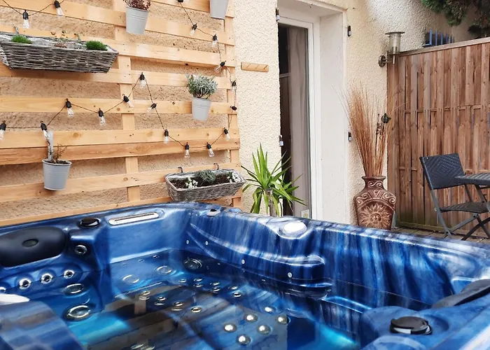 Lemasblanc, D'hotes & Jacuzzi Prive, Au Calme, 15min De Carcassonne 3*