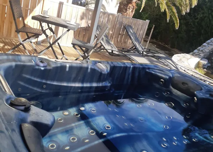 فندق مبيت وإفطار Lemasblanc, D'hotes & Jacuzzi Prive, Au Calme, 15min De Carcassonne Malves-en-Minervois