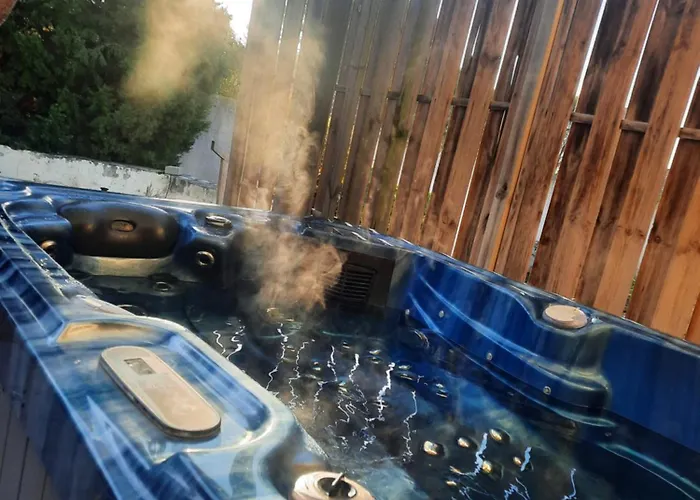 فندق مبيت وإفطار Lemasblanc, D'hotes & Jacuzzi Prive, Au Calme, 15min De Carcassonne